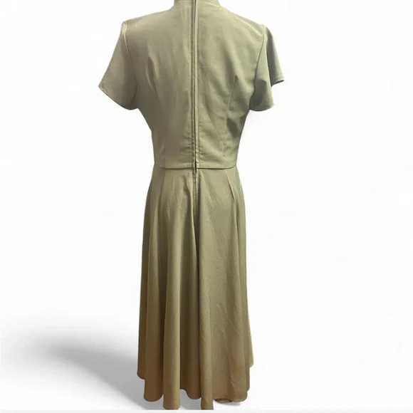 Unique Vintage Olive Green Dress with Embroidered Red Rose Applique - Picture 4 of 8